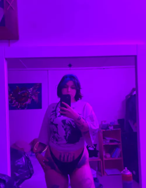 creampie or too risky? by Astrid22xo