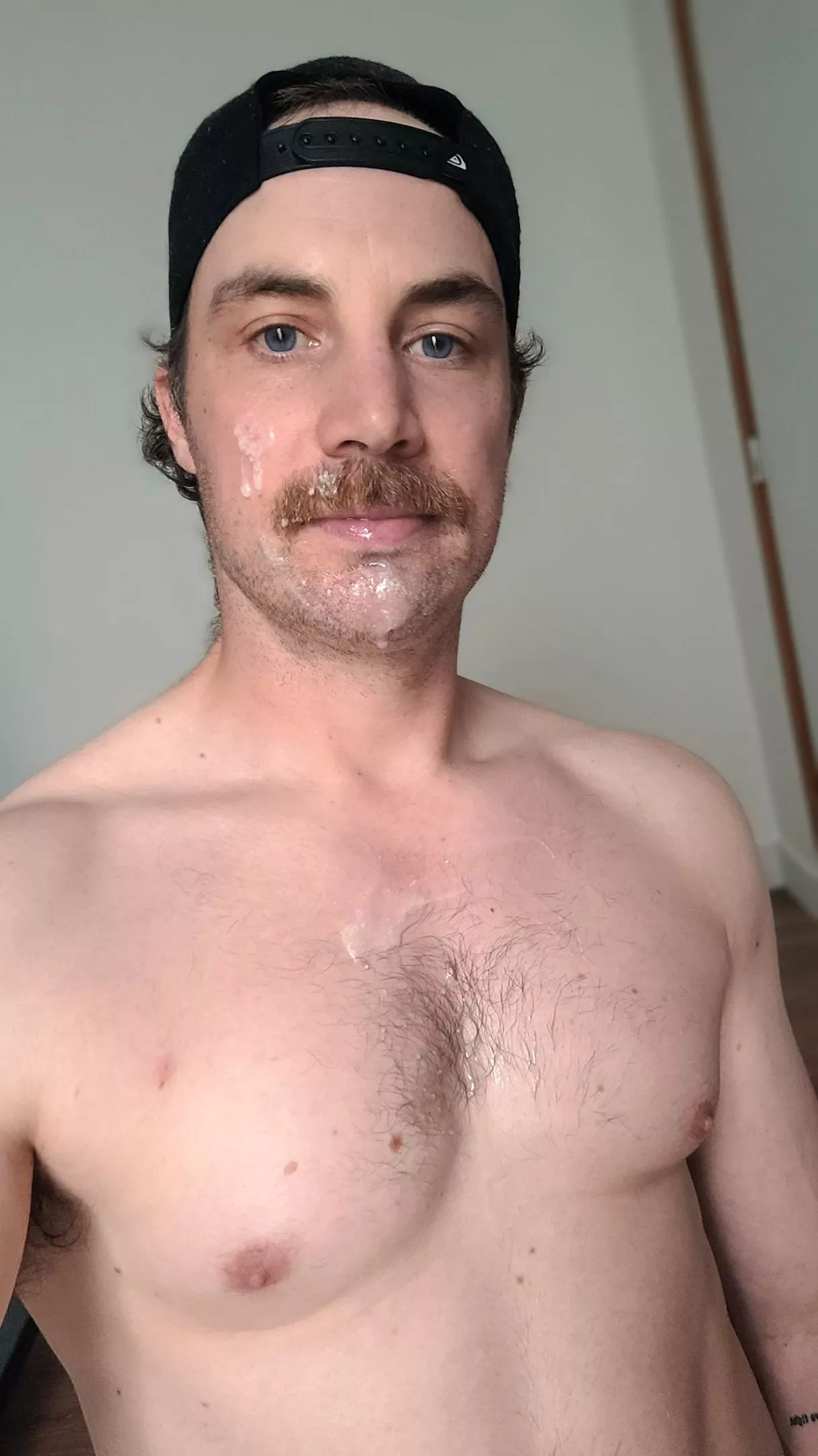 Do i look cute with cum on my face? posted by straighttogay20