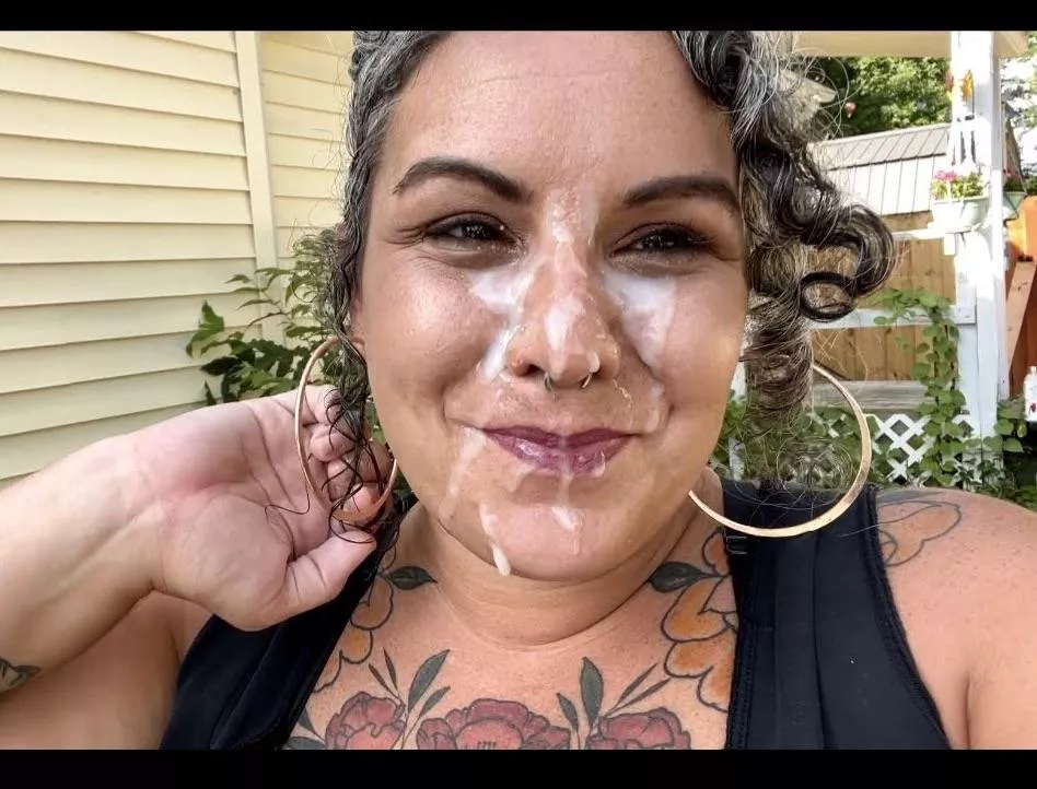 I just had to capture this massive facial  posted by spicysundays