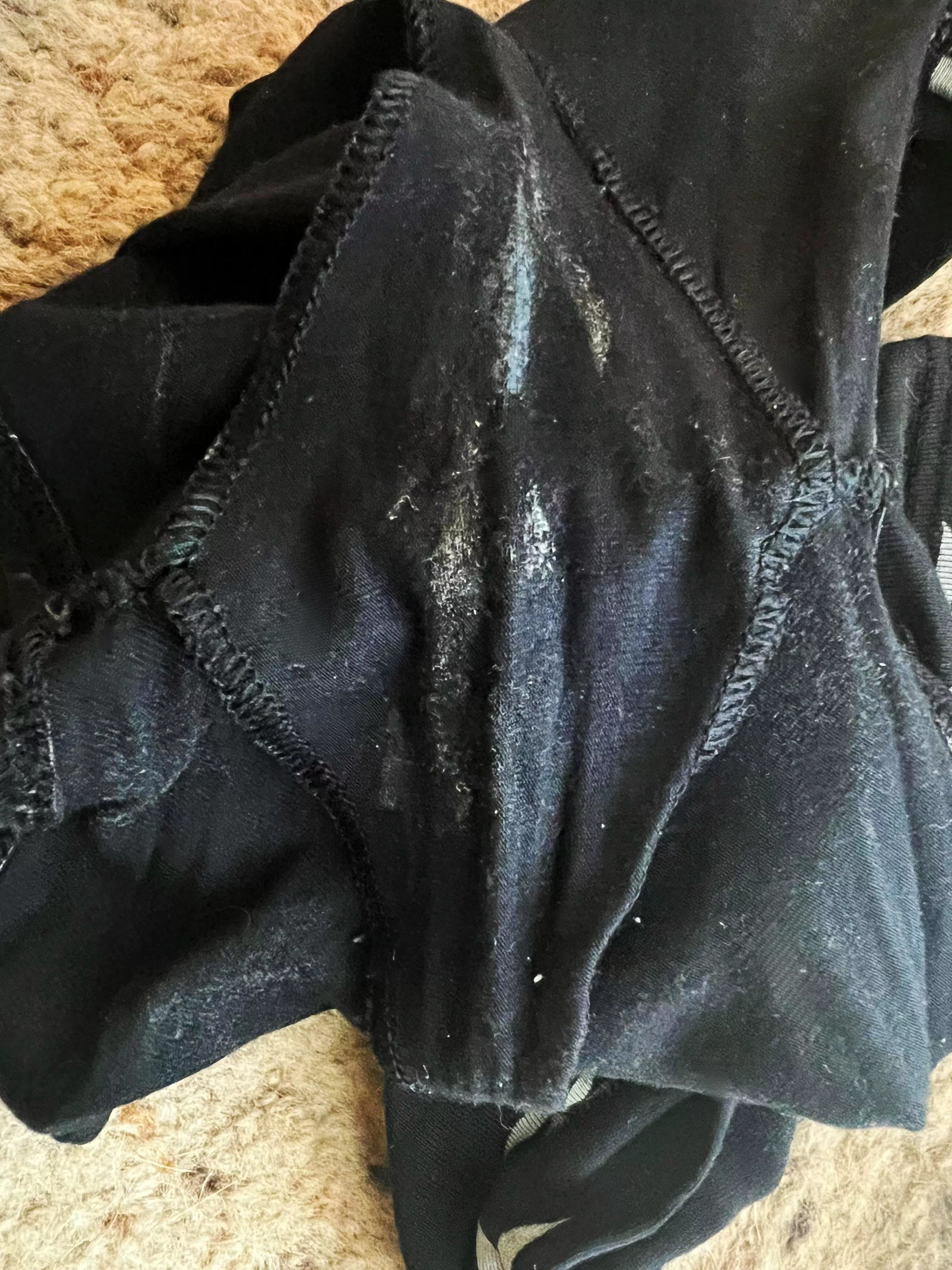 Lick It Up Please 🖤 posted by Blaze-24-7