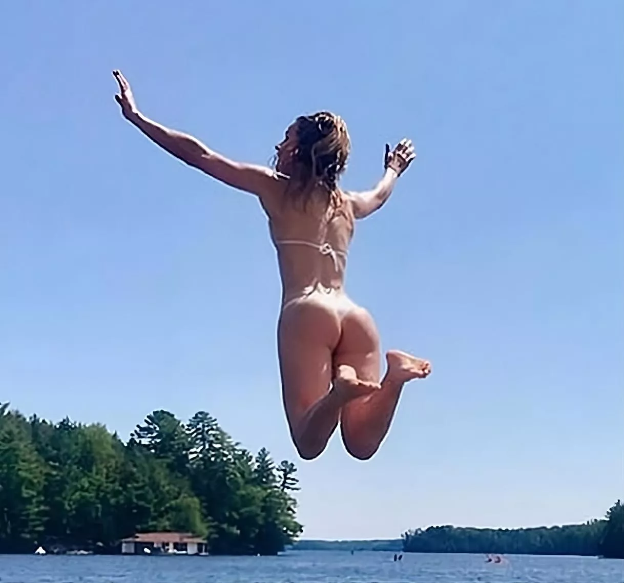 Shantel Vansanten (Enhanced) posted by CelebAssMan