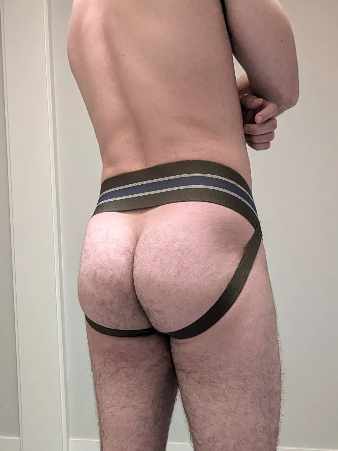 This thick waistband green jockstrap is one of my favorites! posted by pnw25