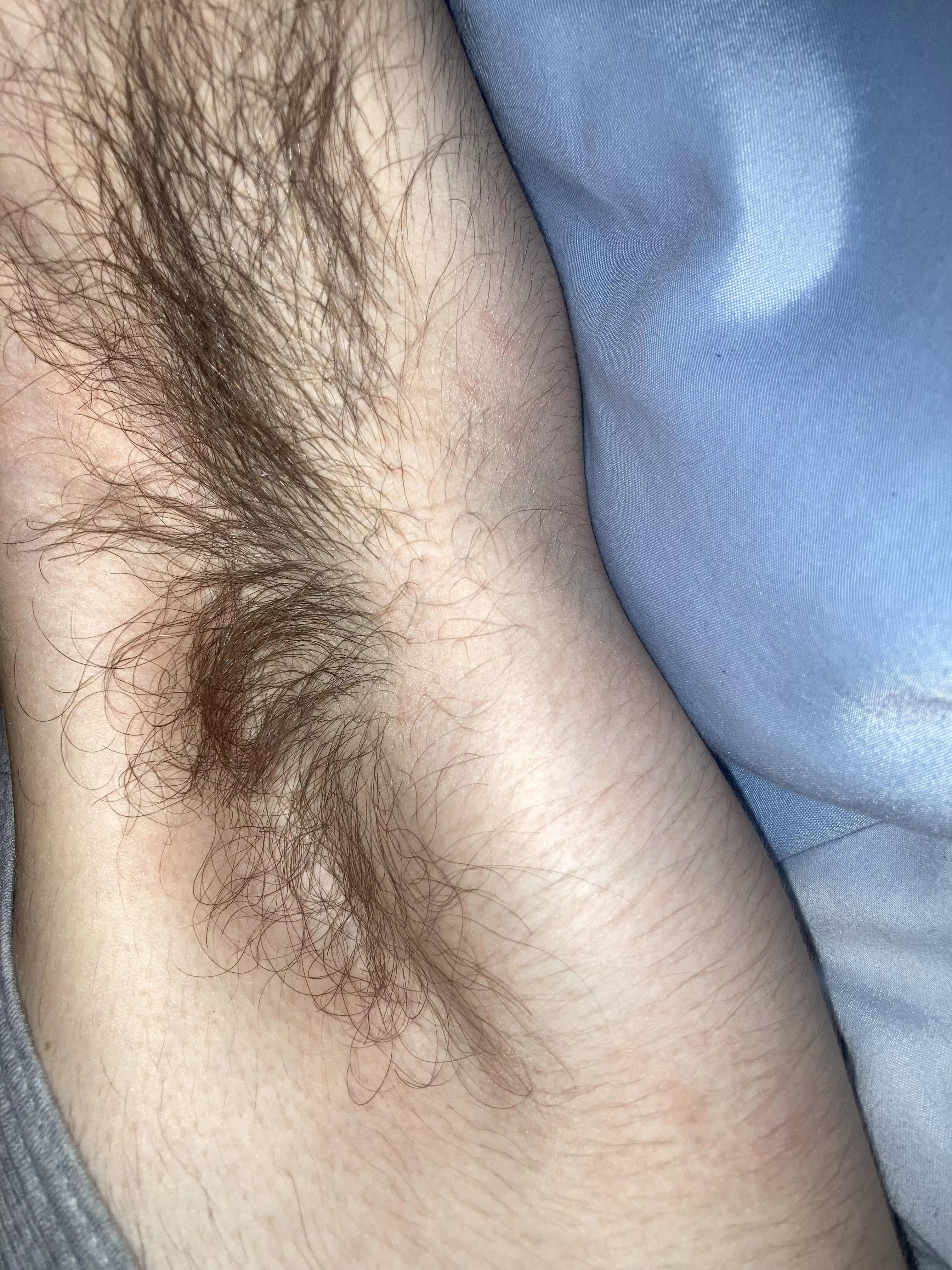 Wanna shoot a load on my pits so I might remember to wear deodorant next time? 😈 posted by Technical_Mango_3582