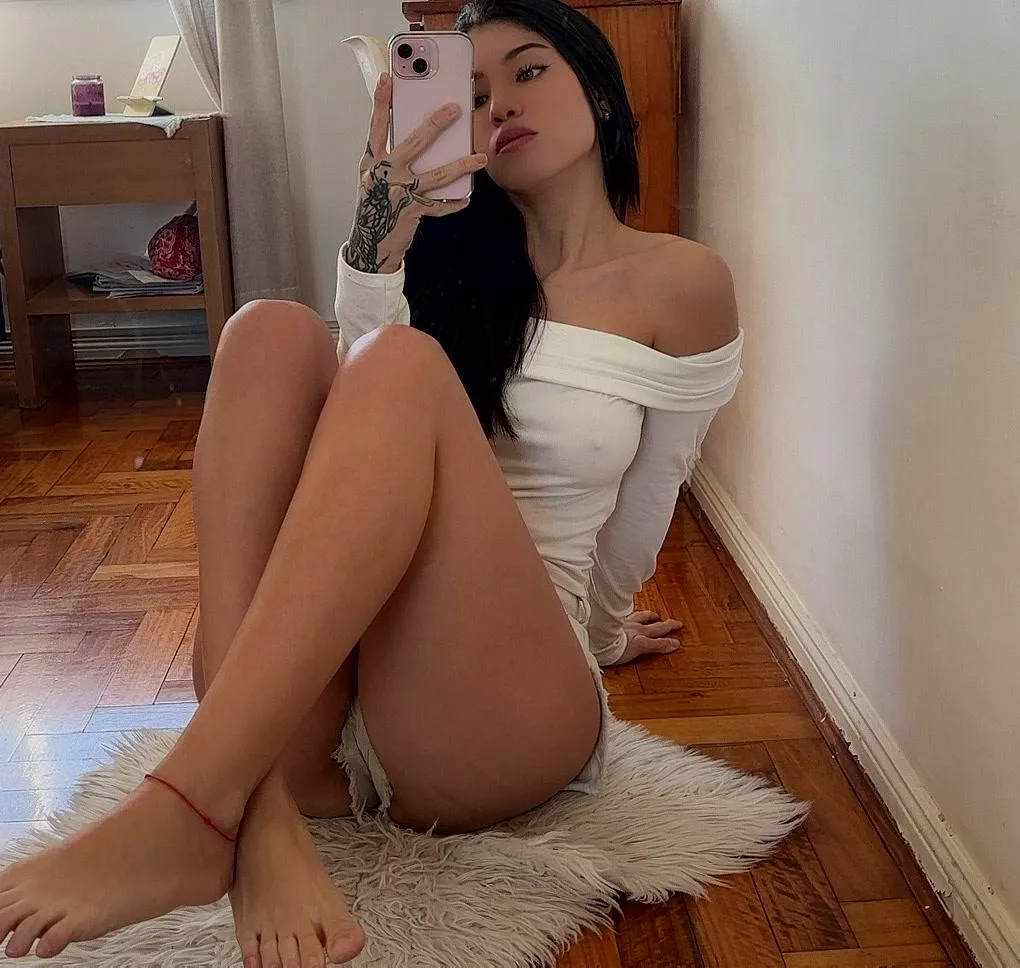 Can you creampie me 4 times in 2 hours? posted by CharmingAnnax