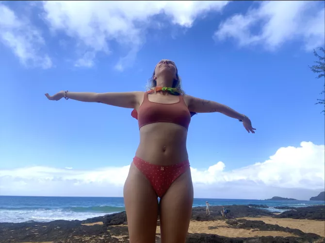 [F]orgot my bikini soo it's undies at the beach by your_secret_babygirl