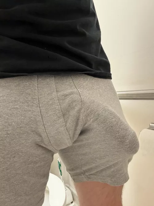 Just a bit of a bulge today by HugeMarin3