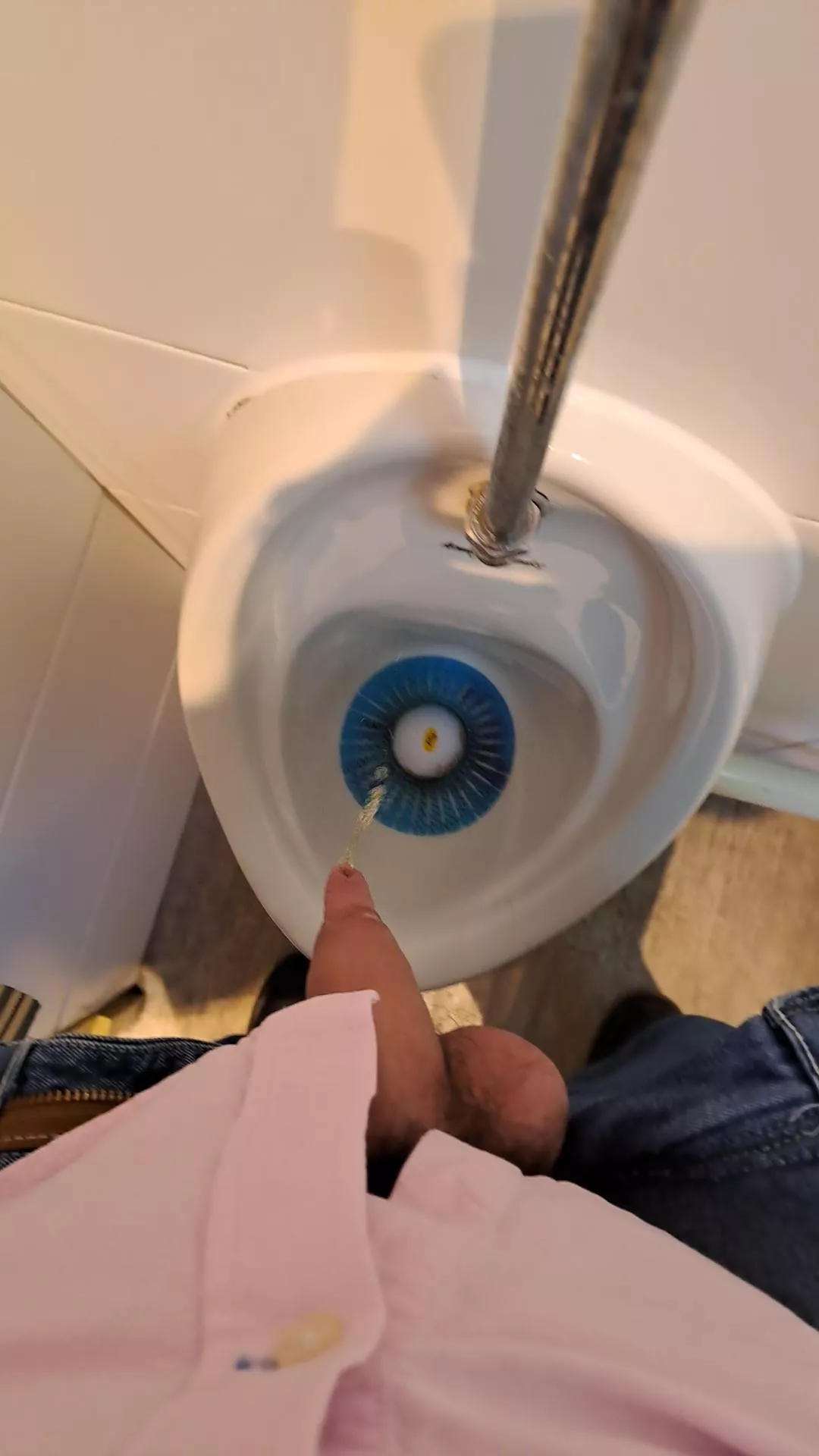 M19 Horny Teen Lad, pic from the pub last night ;) Im alot bigger hard ;)) posted by Fun_Buffalo_5186