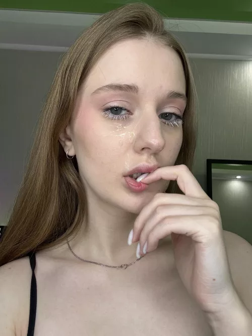 Mmm, I see a big dick on the horizon by nicolefairy