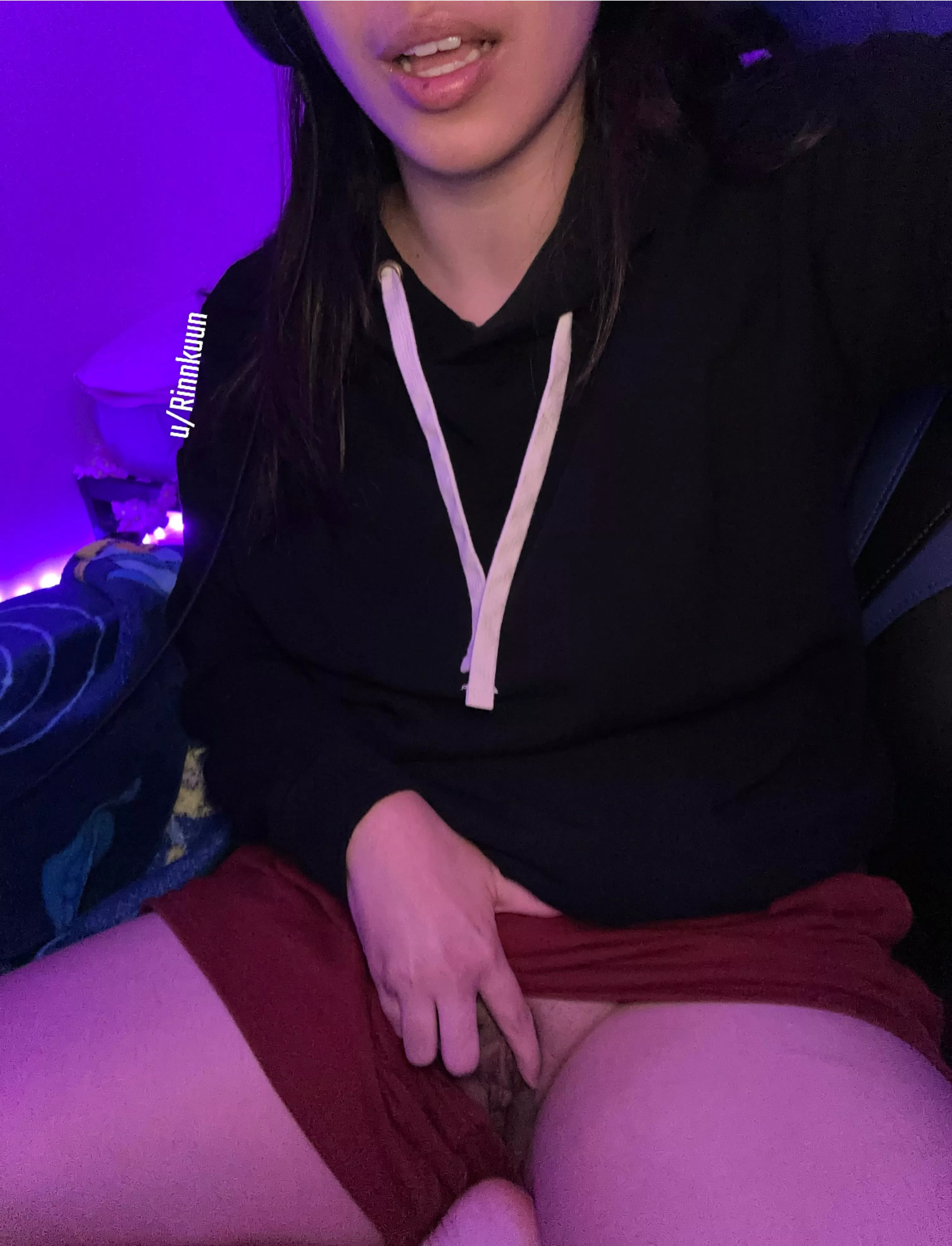 Peek a boo👀 posted by Rinnkuun