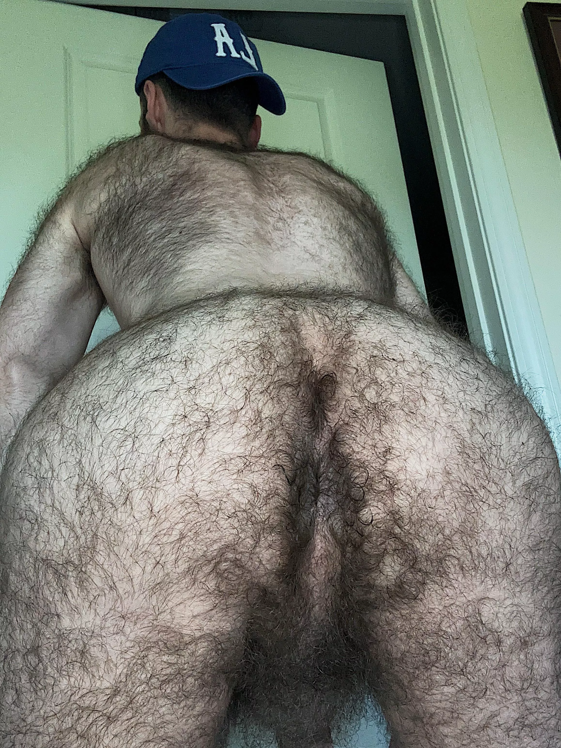 Post-gym and feeling good posted by ScruffyBeardBro