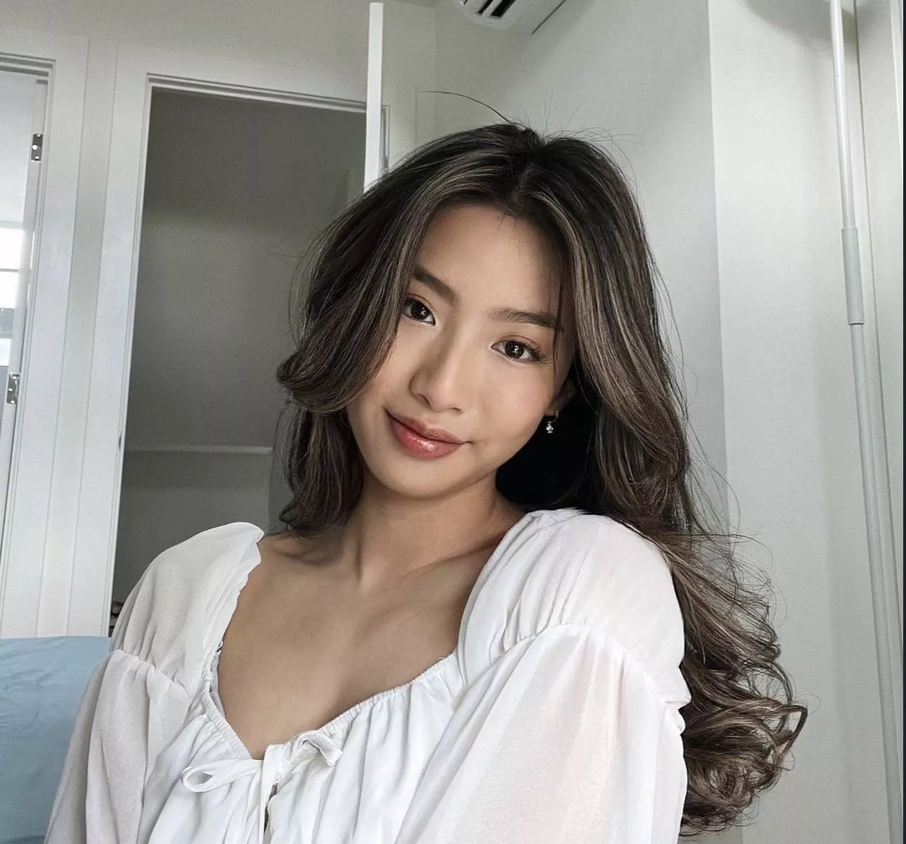 Thoughts? 1-10 posted by Bubbly-Ad-3151