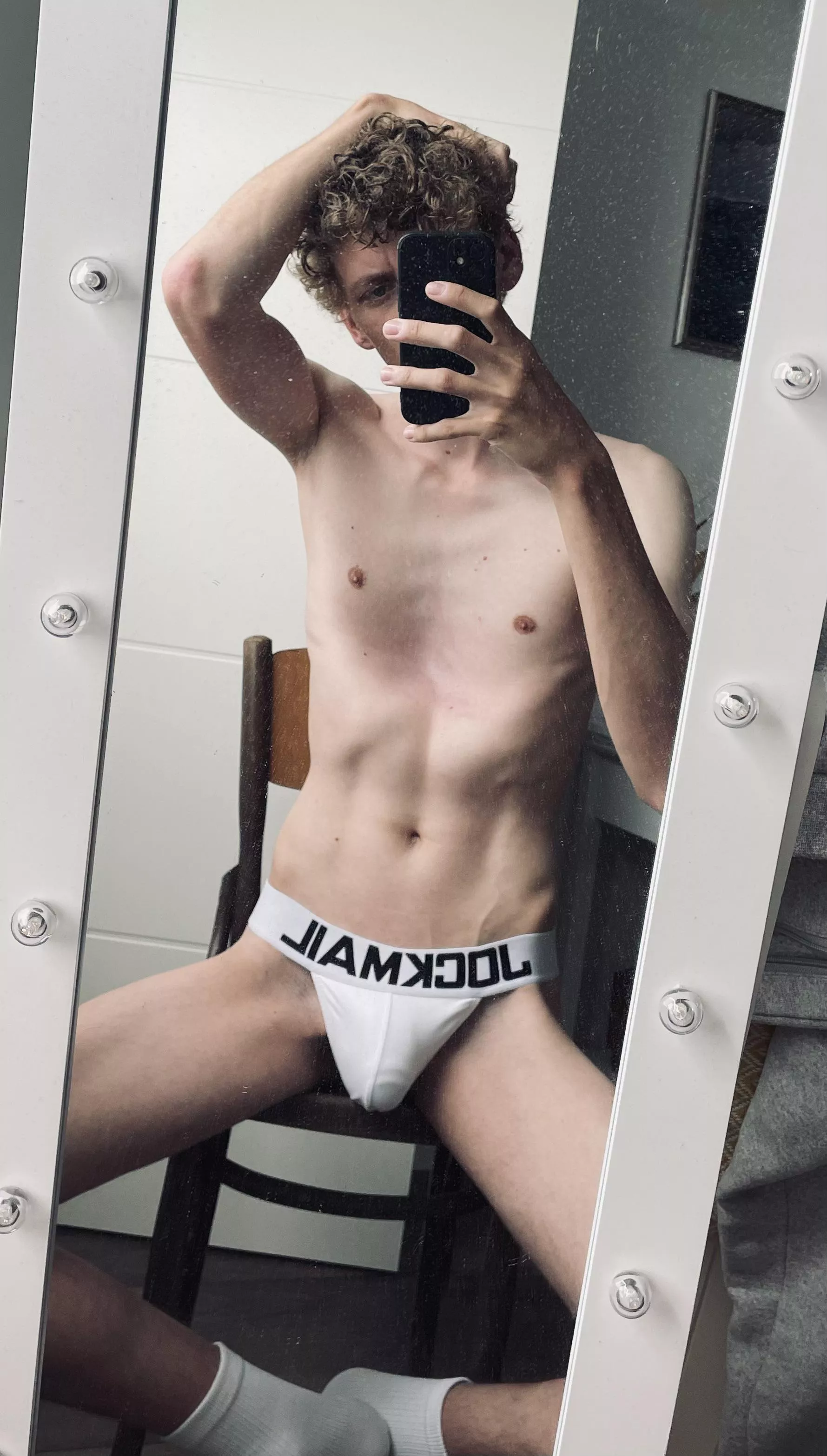 wanna rub bulges while cuddling? (27) posted by jasperly97