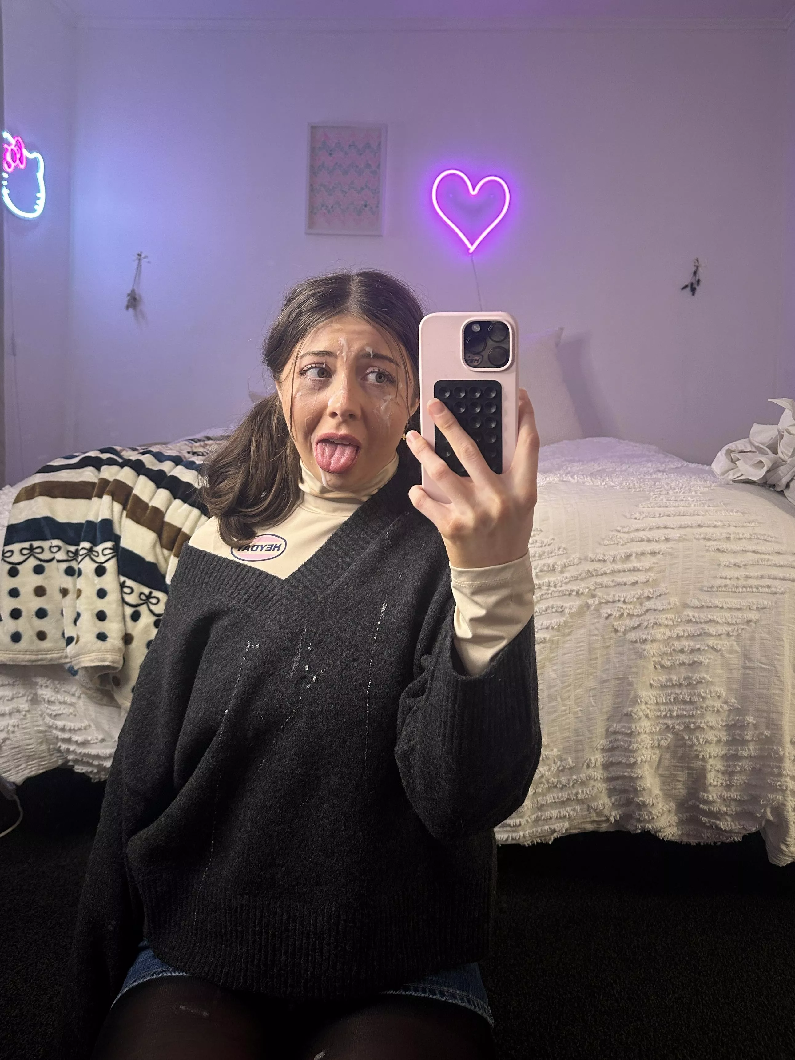 What do you call a girl that ends her tinder date like this  posted by wethrow123