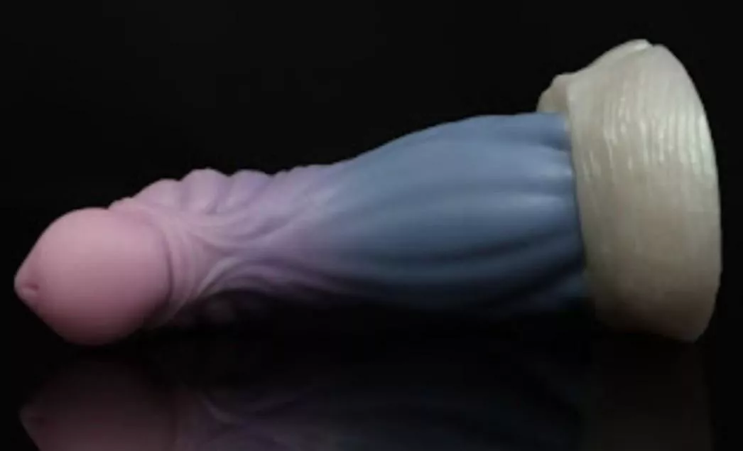 Can you lovely experts figure out which legacy model the toy in the photo is? posted by SexualbeingAccount