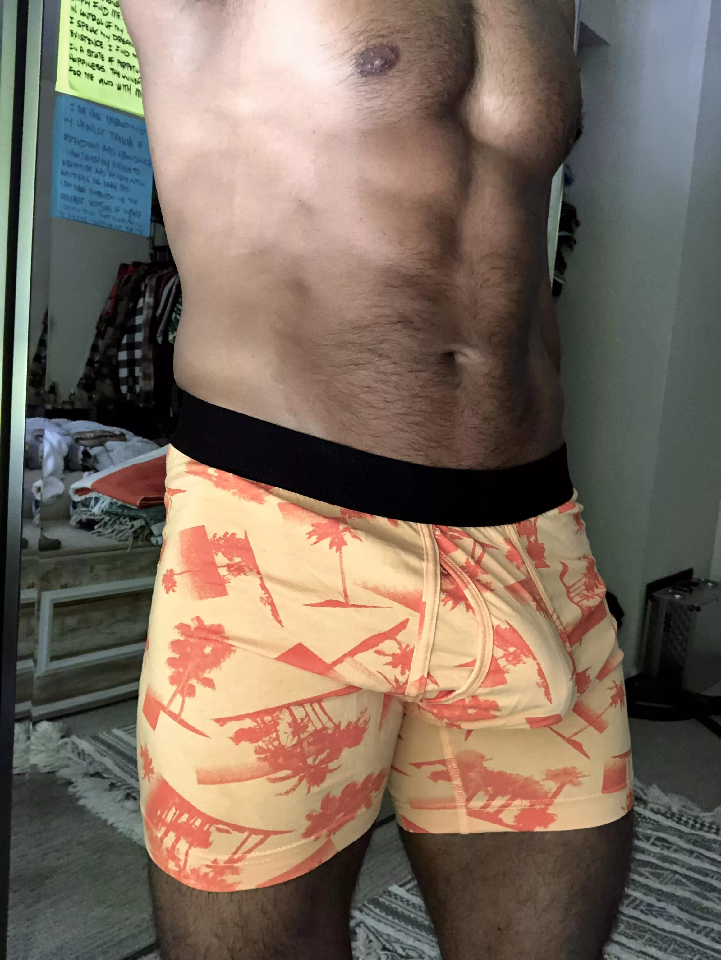 Feeling color full  posted by jluis2024