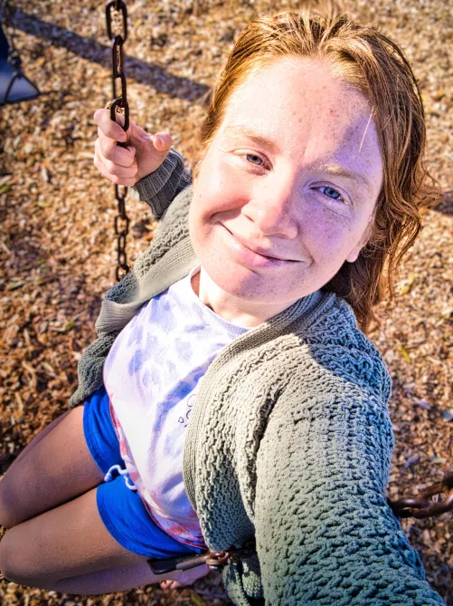 Gentlemen prefer blondes, but it takes a real man to handle a redhead💪 [F27] by Redlilyrose