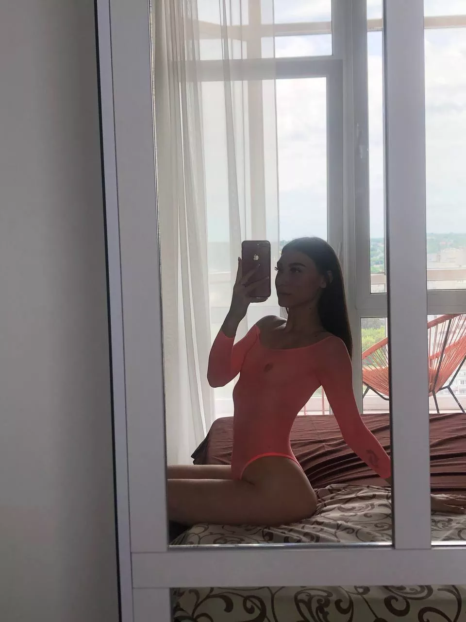 I'm tired of using the mirror, it's a pity I don't have a friend to help me take pictures ahah posted by salliechoco