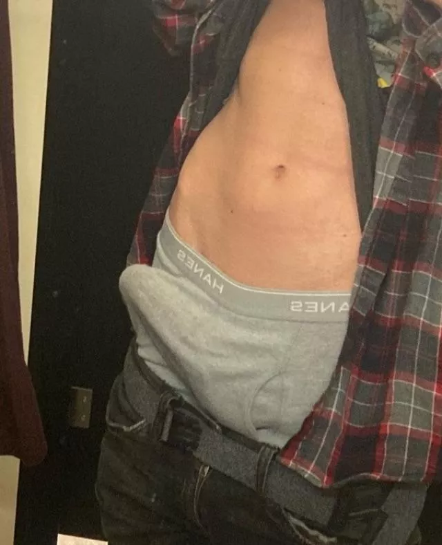 In the dressing room posted by Interesting-Salt-539