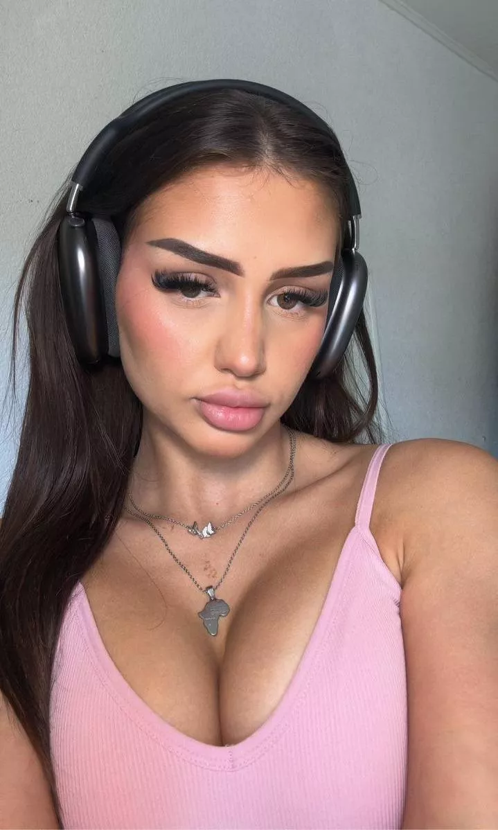 It slipped away in the gym today everybody saw posted by Consistentgirlcute