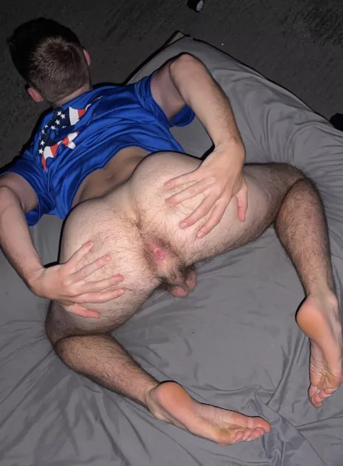 My pink tight hole 🥵 by Drakey2000OF