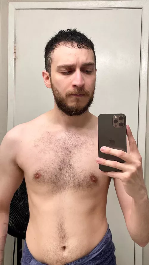 New haircut 🤠 Ready for the weekend ?  by moondude25