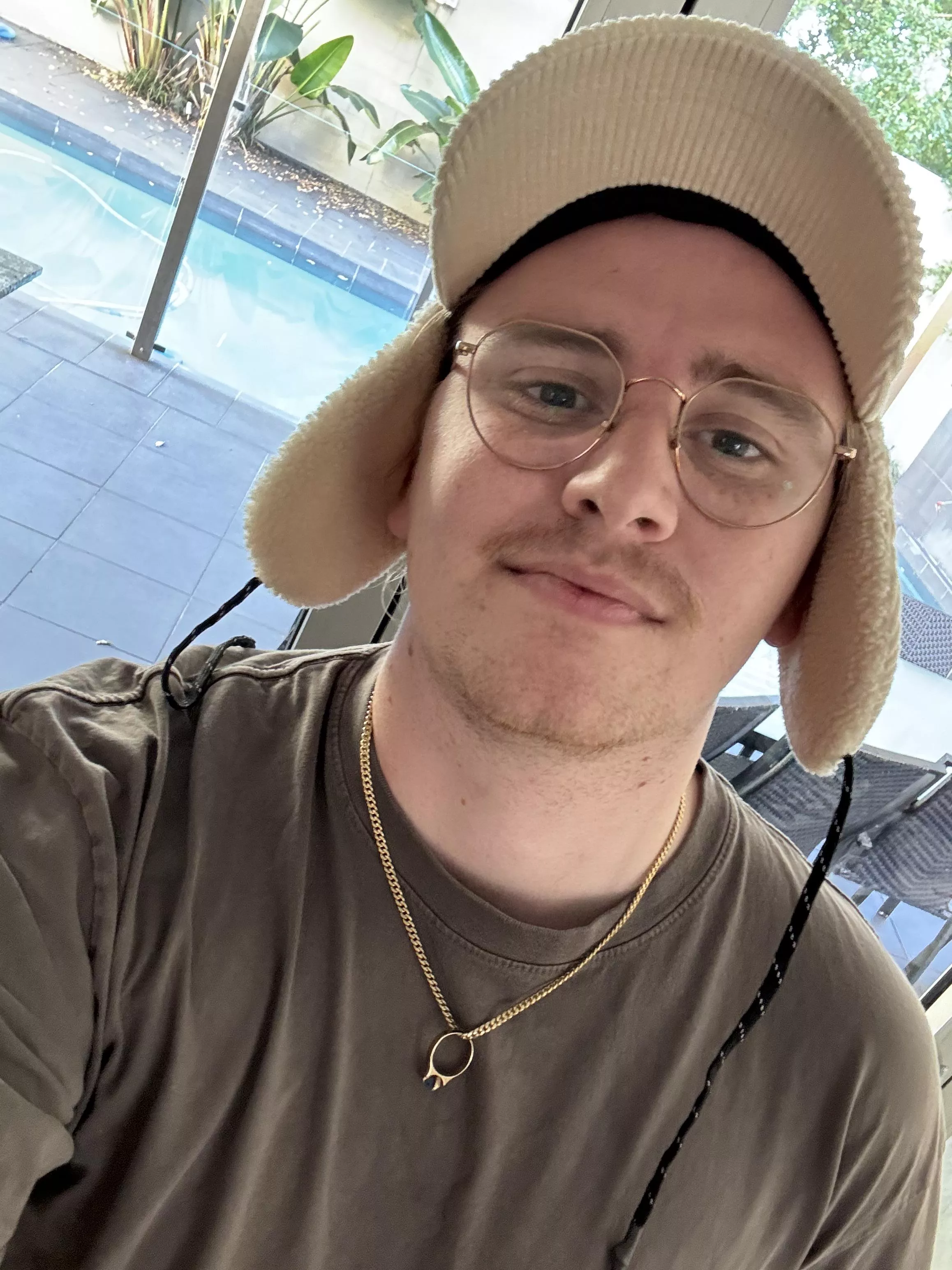 Rough day 😩 anyone wanna chat? posted by ScorpioChemist