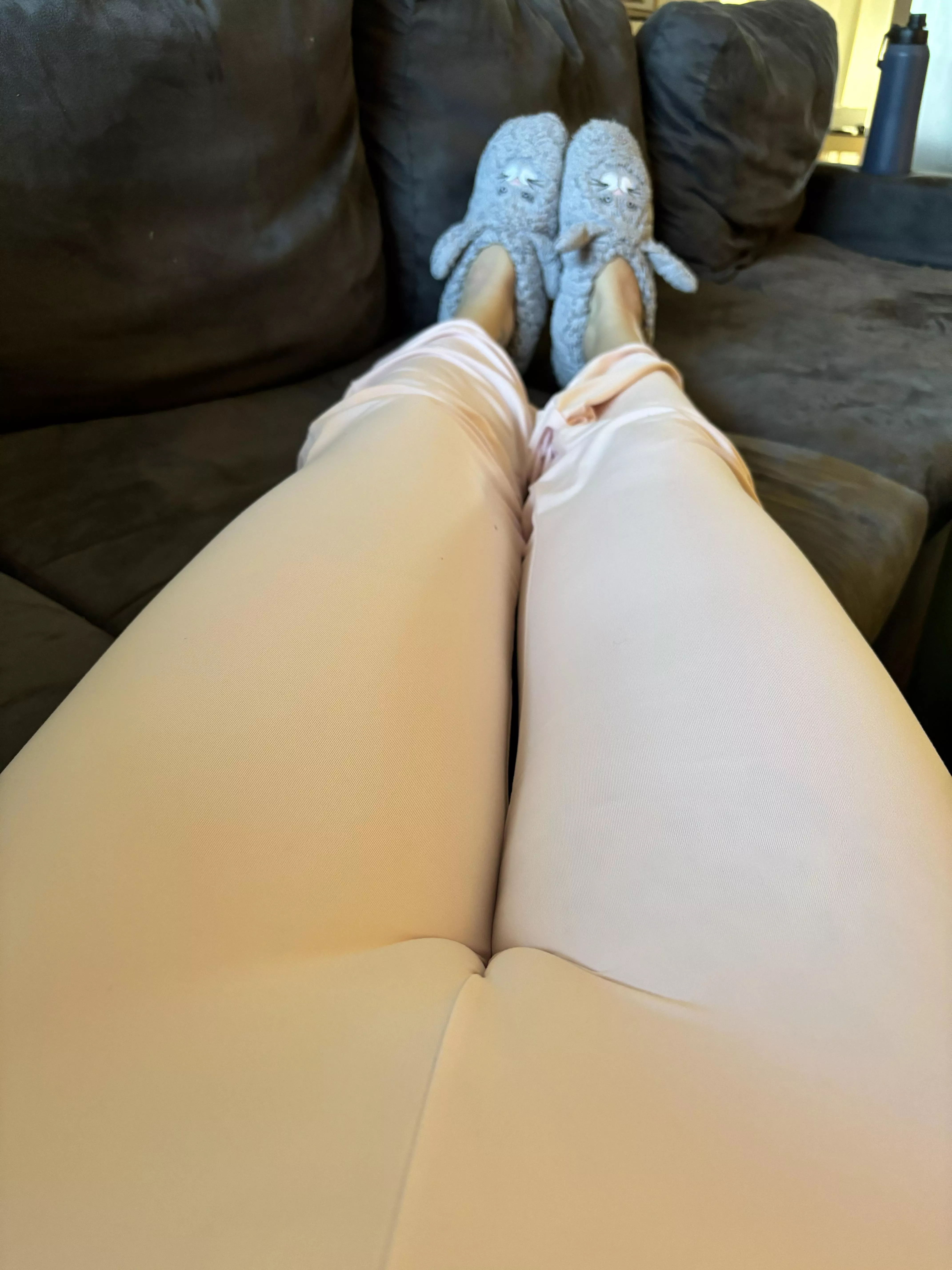 Comfy posted by FeelingAsk3487