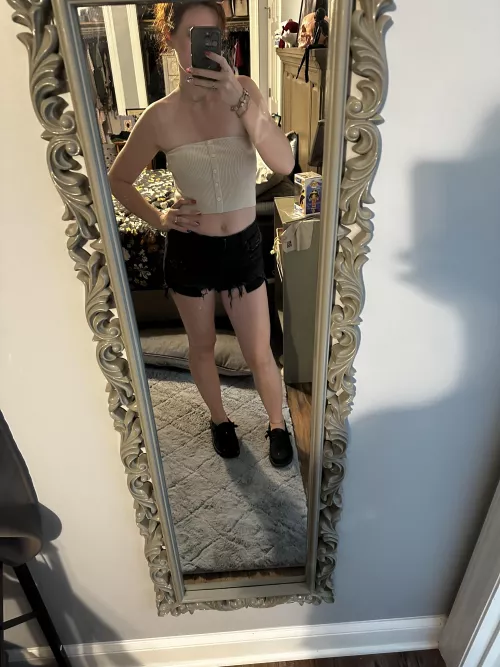 Date night tonight and feeling sexy [f] by Cay_Bakes