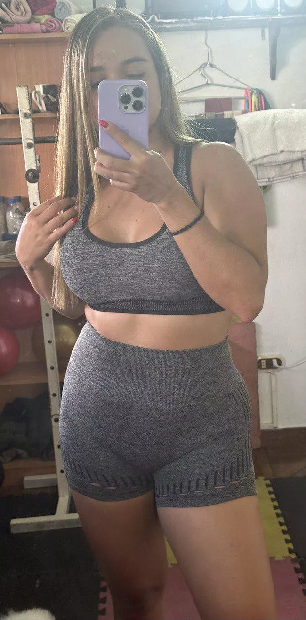 gym body posted by angelmichellpov