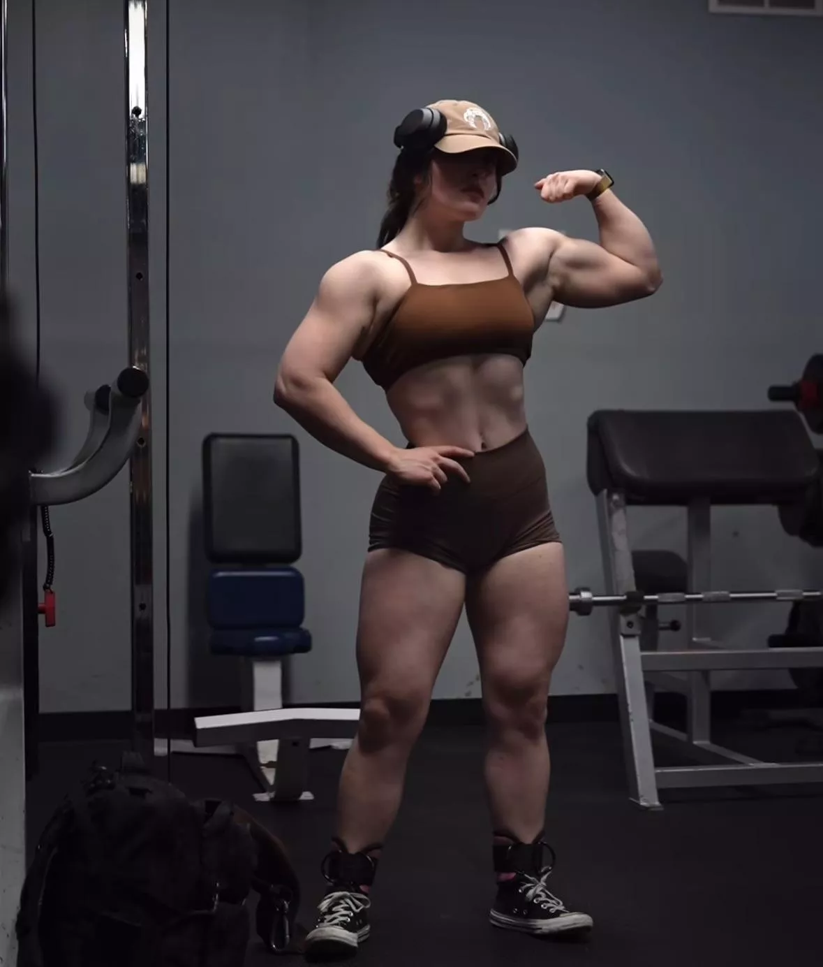 Hourglass figure  posted by rubyelizabethh