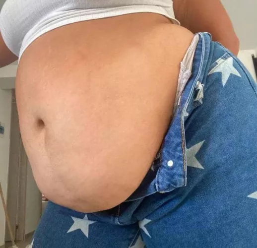 i'm 32 and 350 lbs what’s the first thing that comes to your mind? by Odd-Guitar-5305