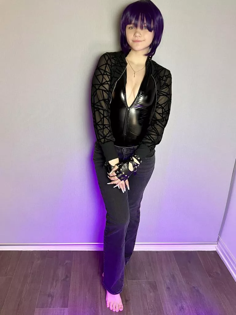 Just a normal outfit except for the hair  posted by Zllimpat