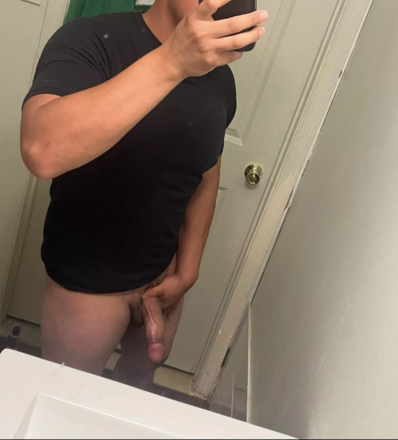 Need a gay ass rn posted by Thin-Country-2597