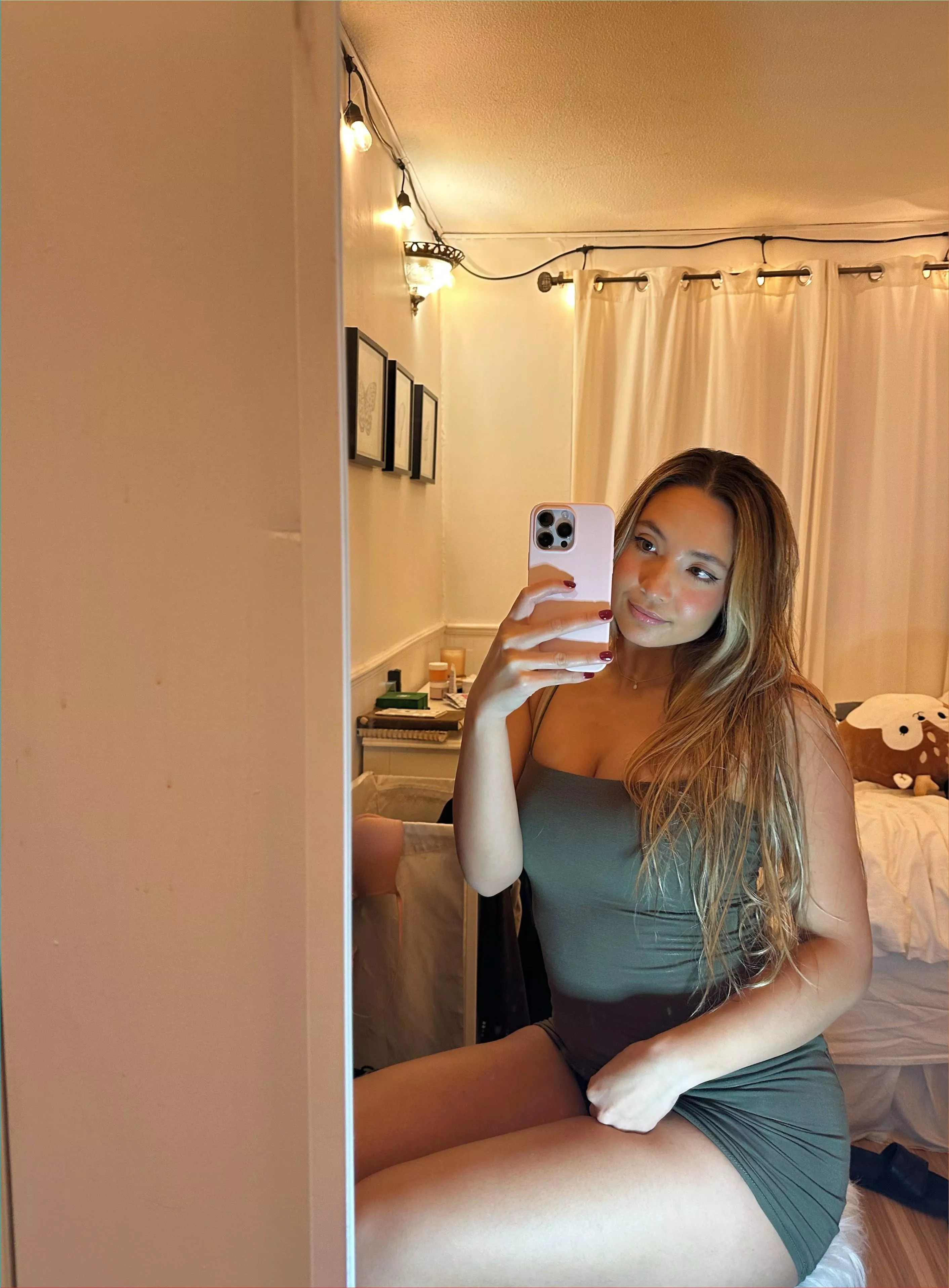 ready for a hot date posted by MoonlitSailboat