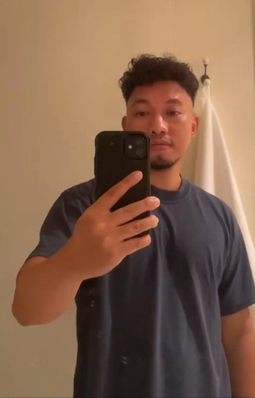 Didn’t see a lot of Asian guys here, thought I’d post. Hi!  posted by Trailblazertravels