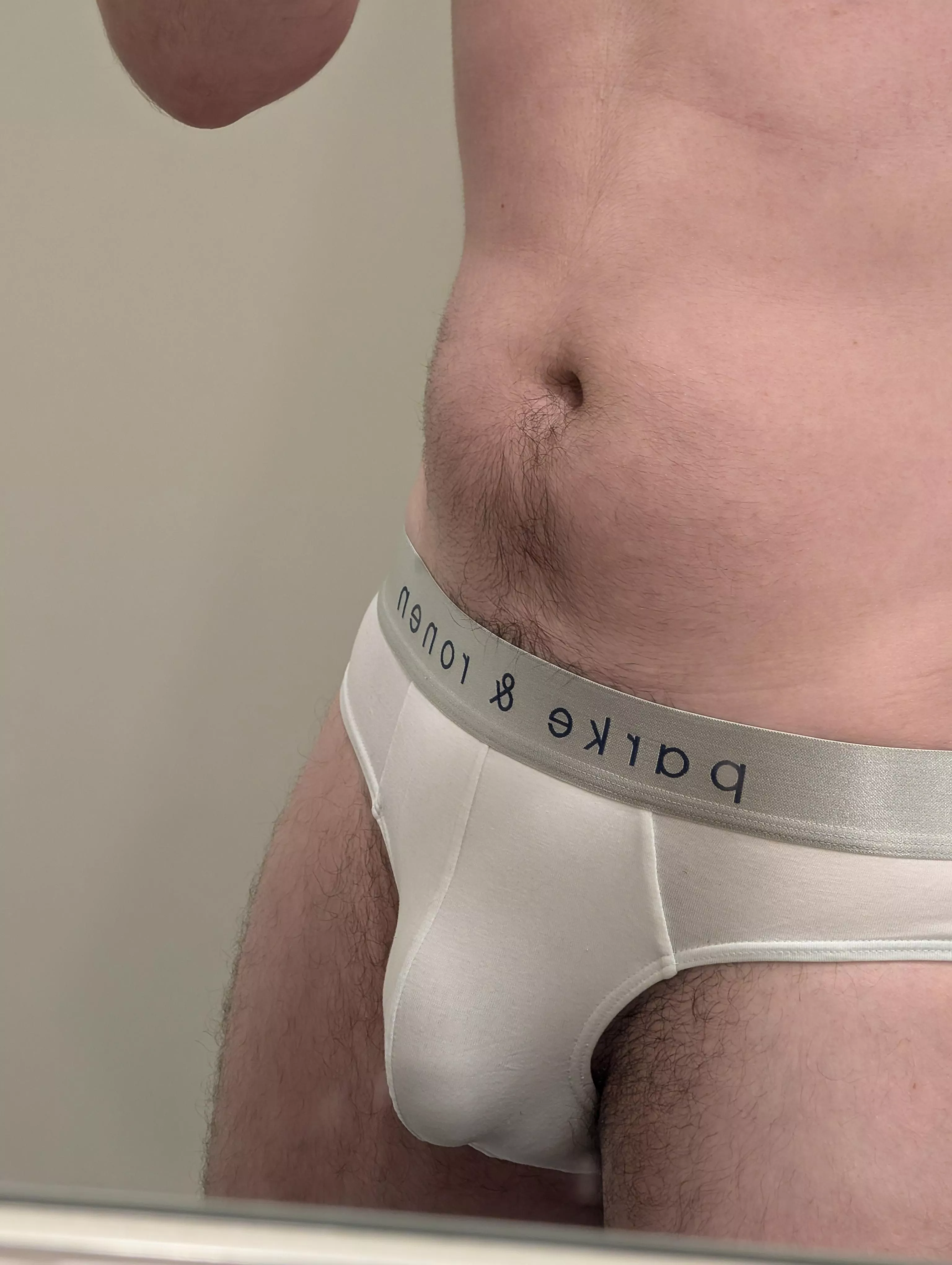 Good morning my fellow bulges (35) posted by Mmnate