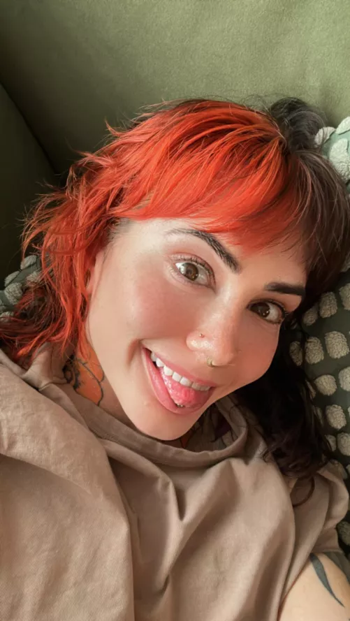 Hey there 😜 by power_midget