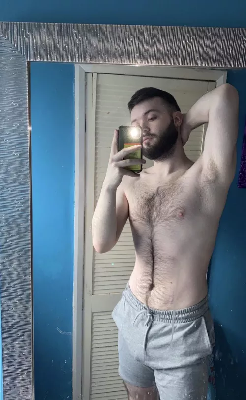 In need of someone to give me attention (i’m also in need of a tan) by Beginning-Celery6956