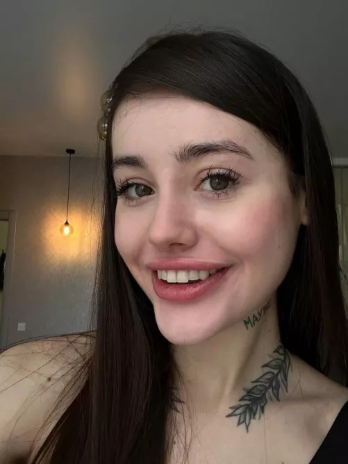 Seriously thinking about using this color by lucy_caitlin