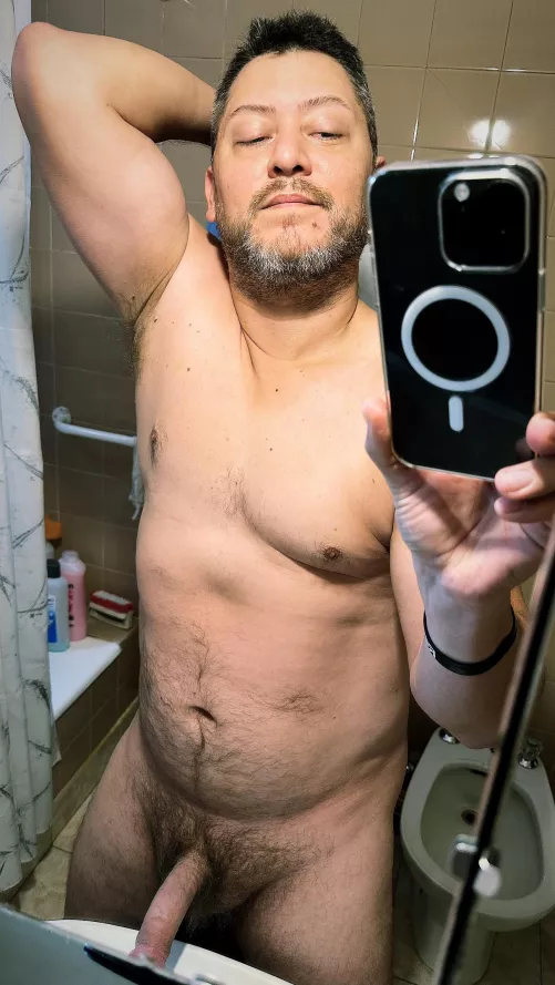 Shhh don't say anything but I can't upload this photo to ig by ROD_ARG32