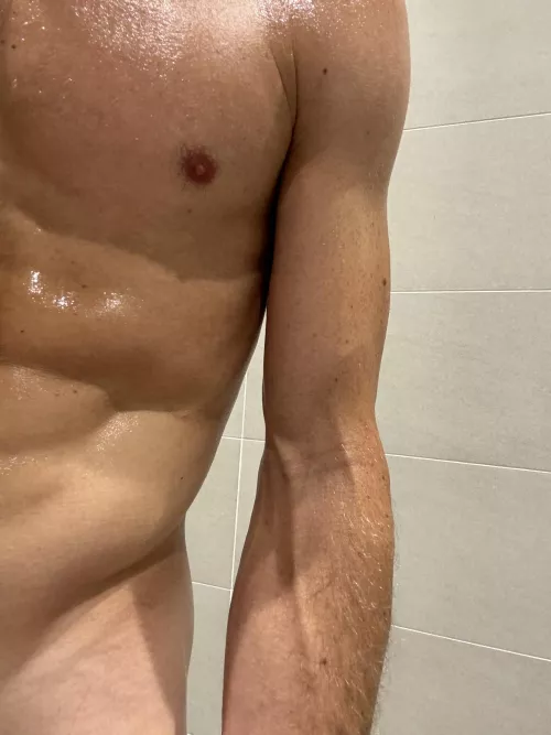 Sweltering 😏 by sometimeinthewhen