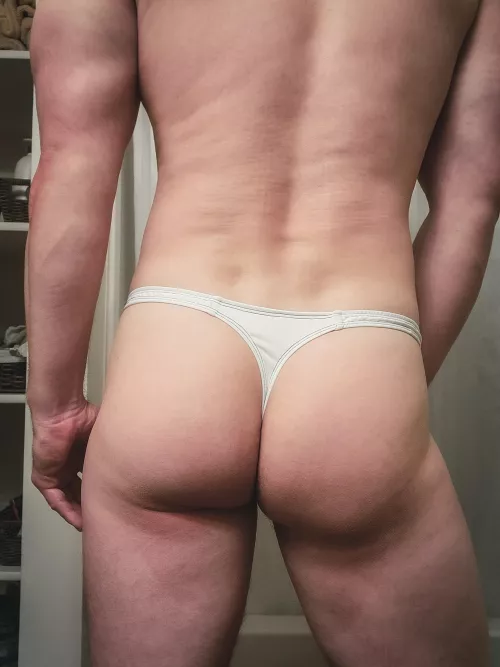 The best type of whitey tighties by just_thongs