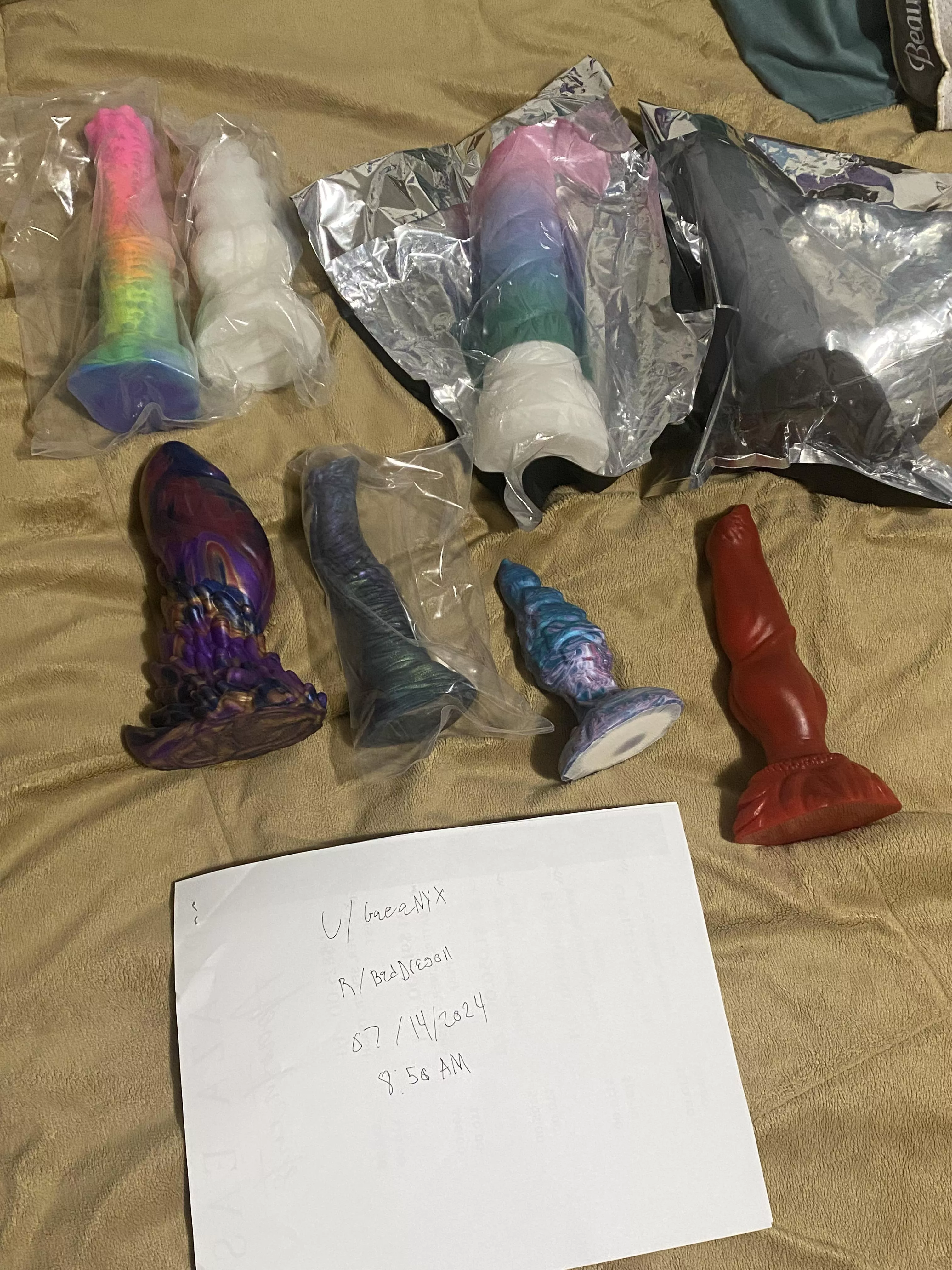 WTS Several Items posted by GaeaNyx