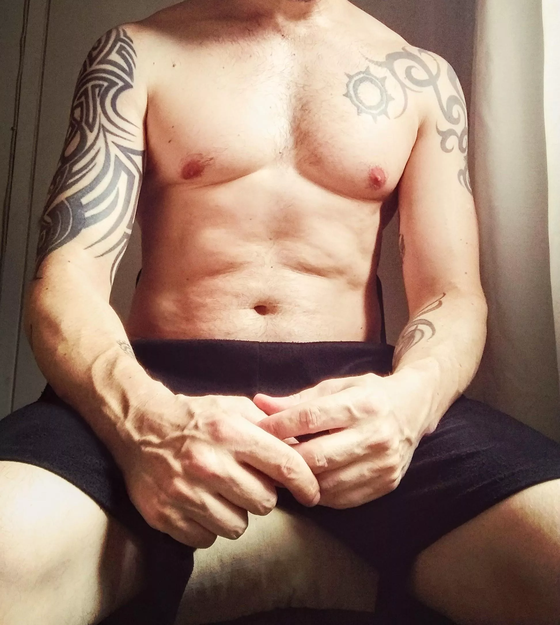 (42) come here, i wanna tell you something...❤️ posted by AMPE82