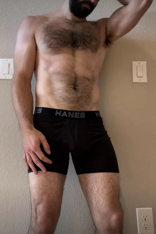 500 upvotes and I’ll post the shot with no underwear 😘 by Bearskinyogii