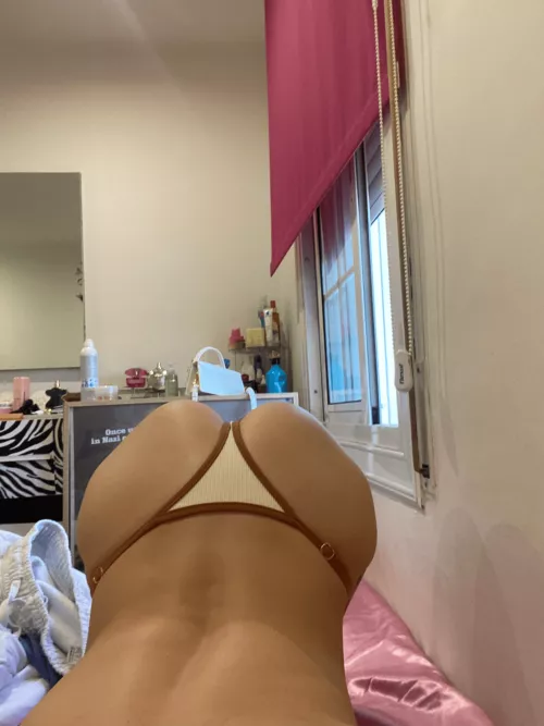 Ddo u like my thong colour? by camicutiee