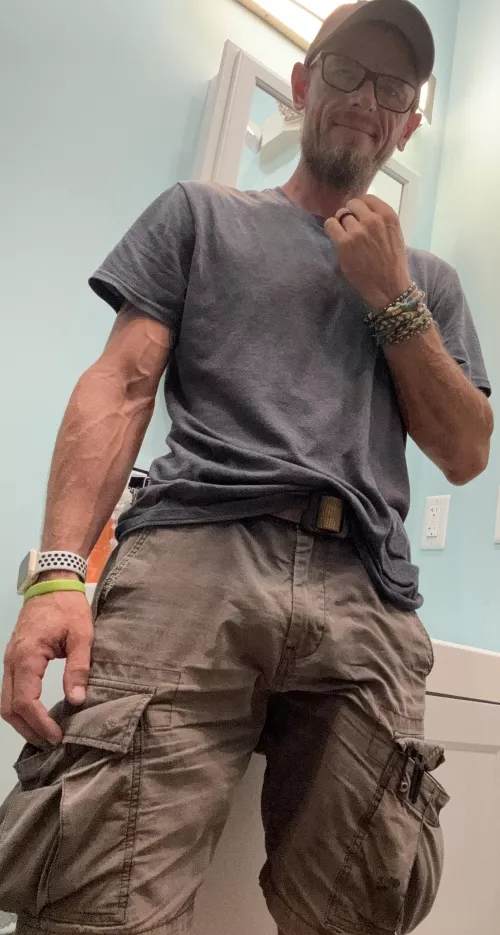 Getting ready to start a full on Monday  by OF_M_Creator