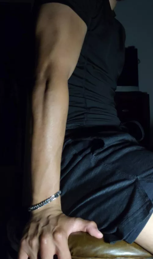 Hold my arm?😏 by AtmosphereIll3818