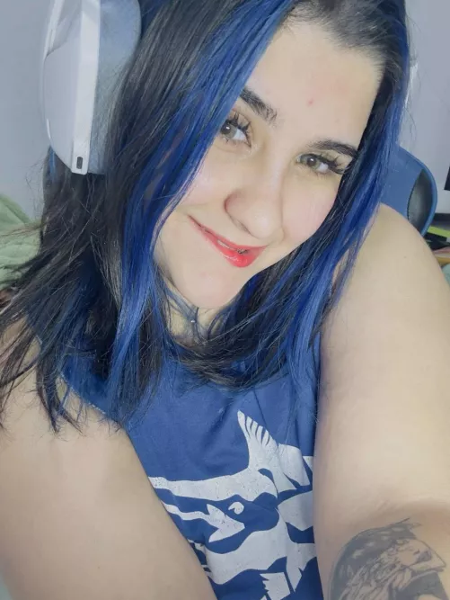 I felt pretty here. by GirlySeductiveMiku47