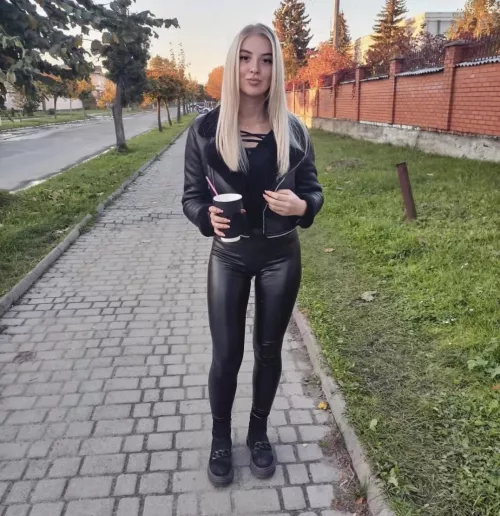 I'm in love to my leather outfit by GigglyGoosebumps